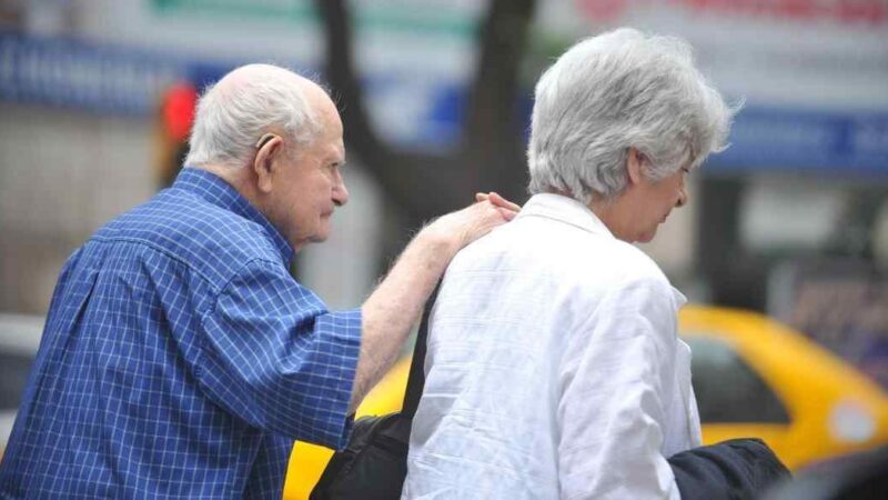 CÓRDOBA |  Golpe a los haberes de  jubilados y pensionados.