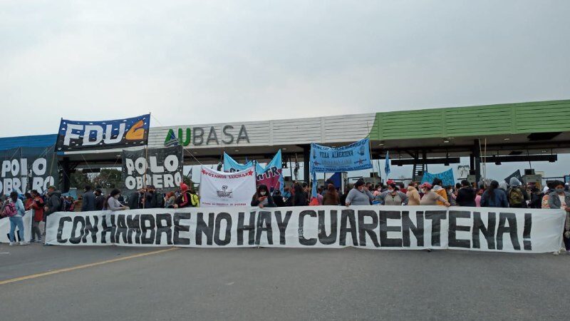 Movimientos sociales realizan cortes contra el “hambre y la desocupación”