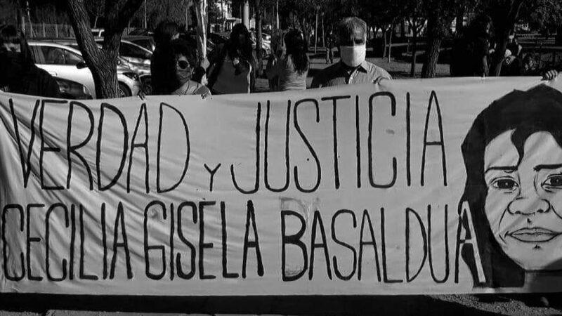 Una testigo vincula a policías con el asesinato de Cecilia Basaldúa