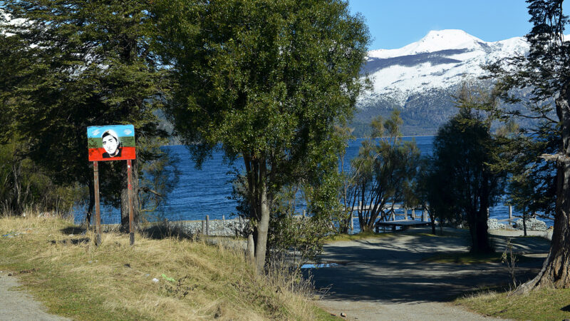 ORIGINARIOS | Romina Jones, «la sociedad de Bariloche esta fragmentada, hay un sector que nos ve como enemigos «