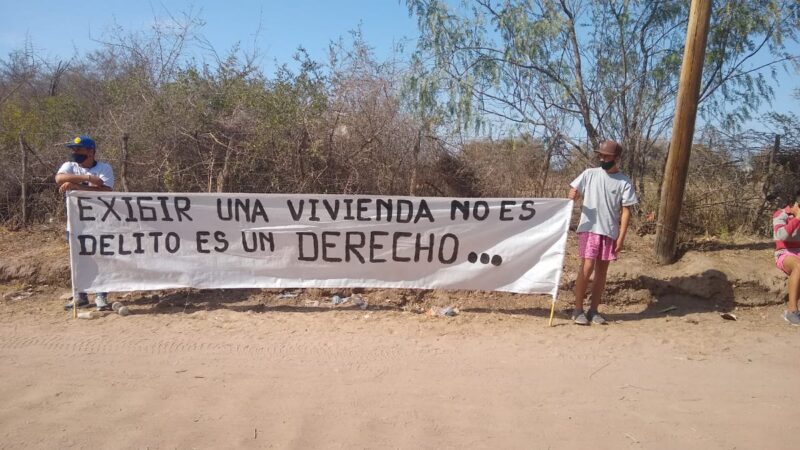 ORGANIZACIÓN : «Es un terreno abandonado por mas de 30 años, ante la necesidad de viviendas decidimos lotearlo».