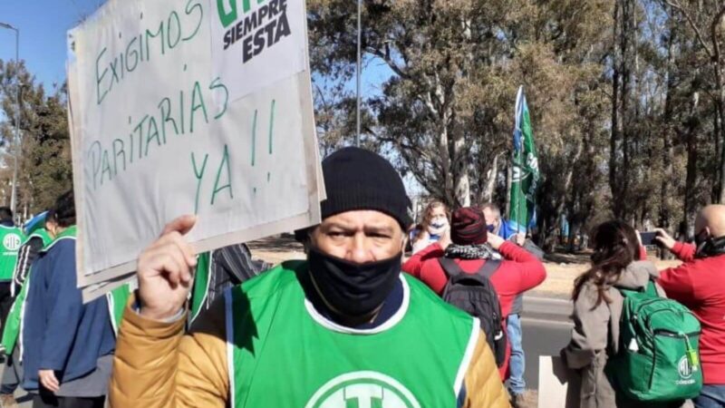 Federico Giuliani ATE: «Queremos sentarnos con el Presidente pero no hay respuesta»