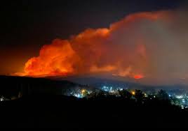 INCENDIOS: Tanti, «Esto es obvio y explicito exigimos la renuncia del Intendente y de todos los que nos abandonaron».