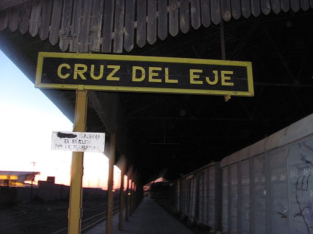 Vuelta del tren a Cruz del Eje