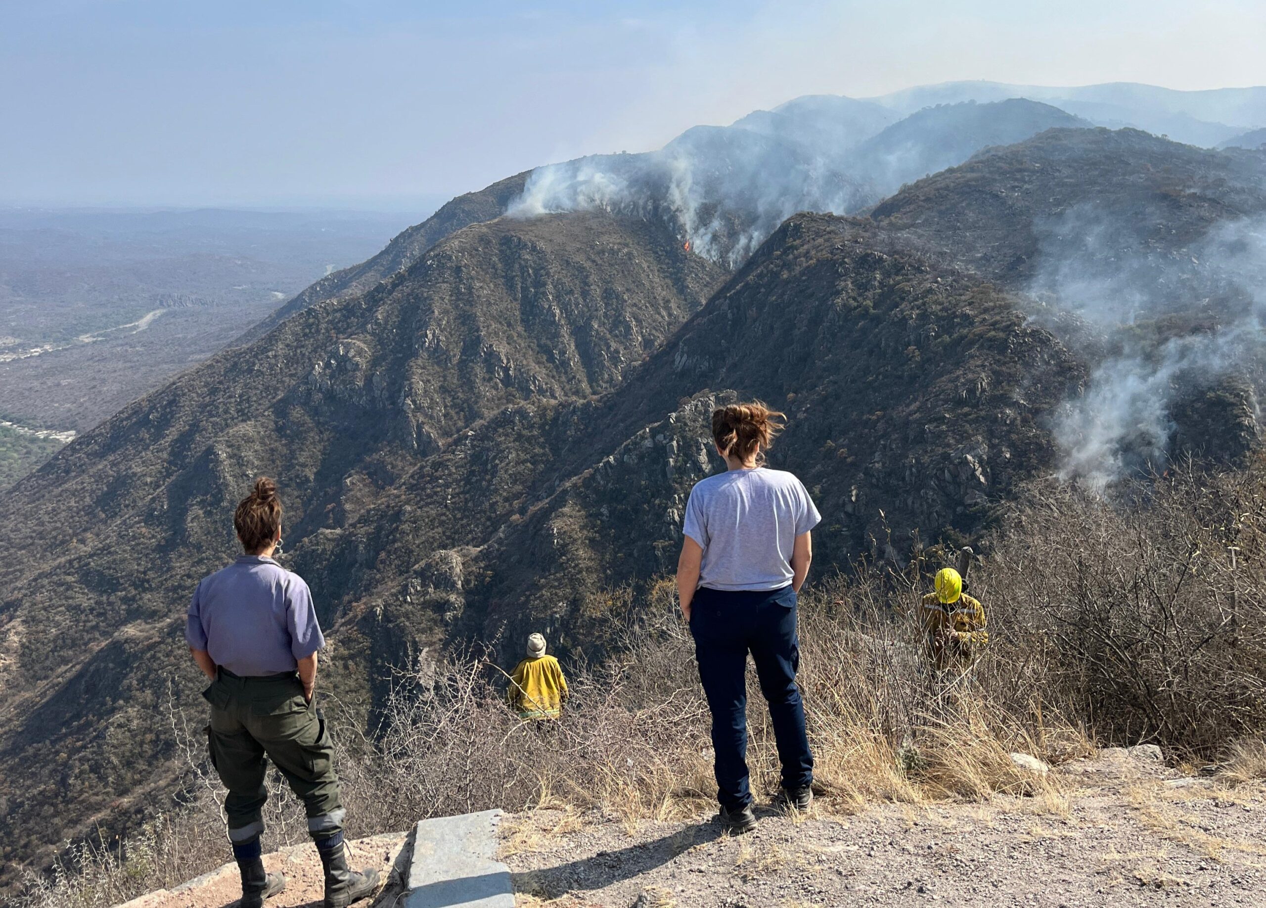 Brigada Comunitaria Sacha: día 13 de combate contra el fuego en San Marcos Sierras